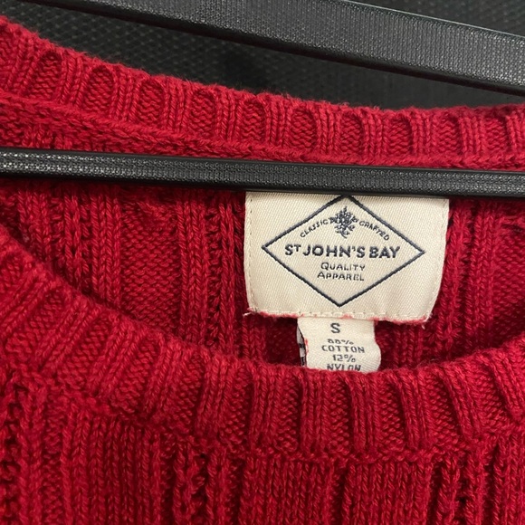 Women’s Red Ribbed Knit Sweater Size Small - Picture 4 of 4